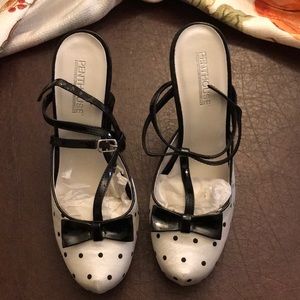 Penthouse heels. Size 8